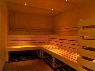 Prince Of Wales Hotel 4*